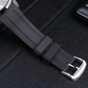 QX fancy goods high-quality Silicone rubber strap with curved end 22mm wide black and blue with Pin buckle YHR07